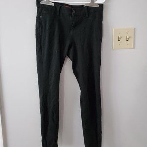 Black Skinny Jeans/Jeggings